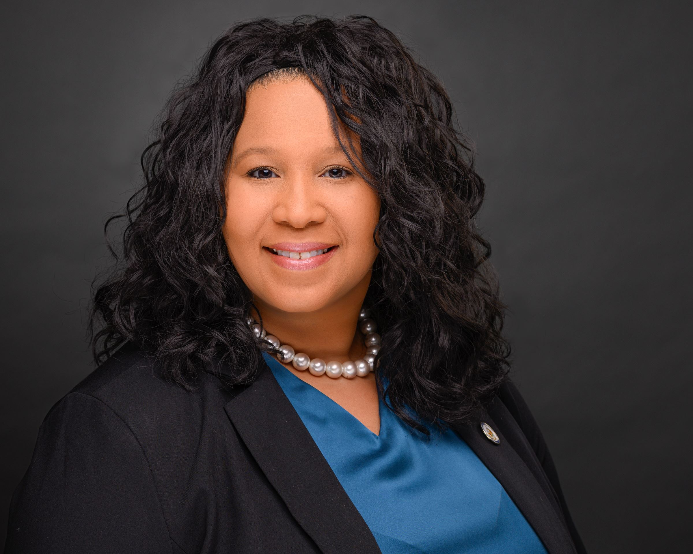 Collins_Tammie_918-0108-Edit_(2)-2portrait_-Retouched